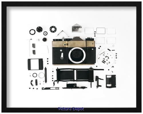 Picture of Disassembled Camera ll                    GL522